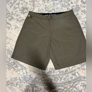 Howler Bros Shorts size 38